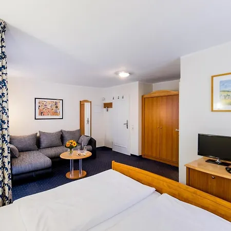 Hubertusbaude Hotel 3*