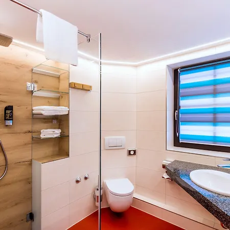 Hubertusbaude 3*