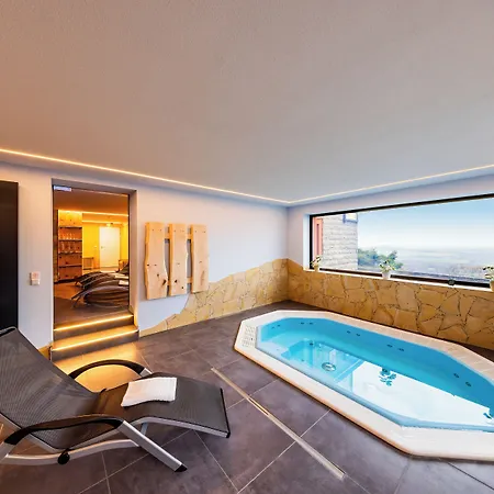 Hubertusbaude Hotel 3*