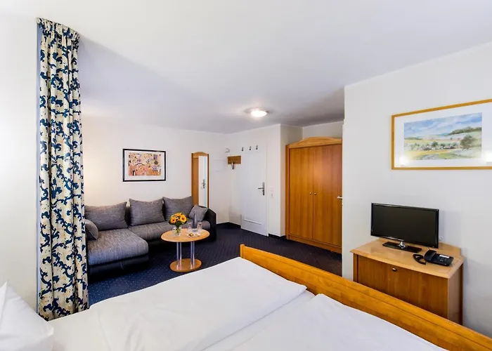 Hubertusbaude Hotell 3*