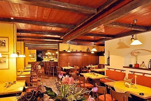 Hotel Hubertusbaude 3*